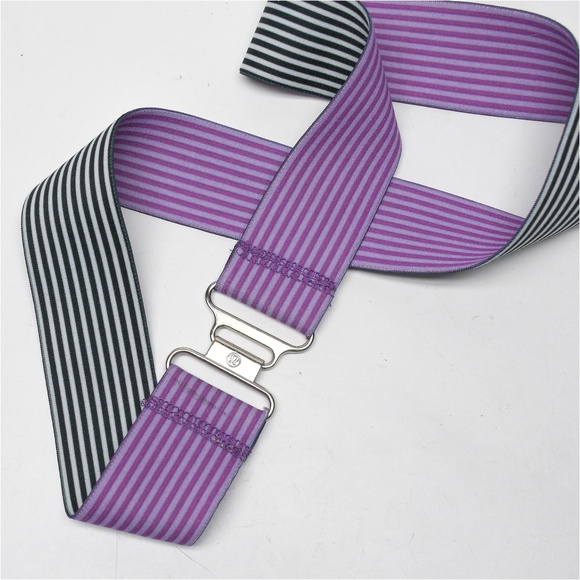 LULULEMON Striped Reversible Stretch Belt - Picture 1 of 4